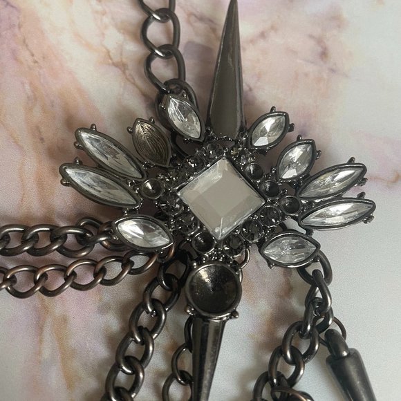 BaubleBar Spiked Lily Frontal Necklace - Picture 4 of 5